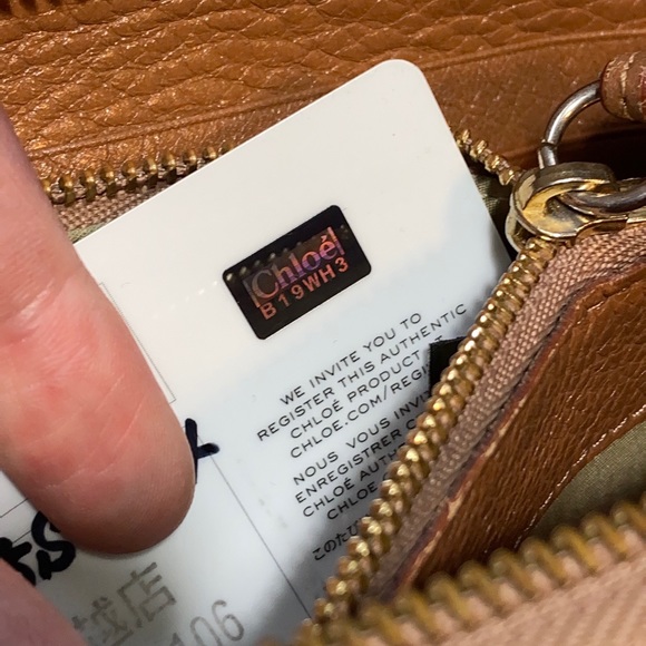 Authentic Chloe Lily Long Wallet - Picture 2 of 16